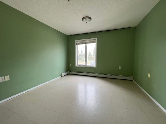 80A Kelloway Cres - Photo 7 of 11