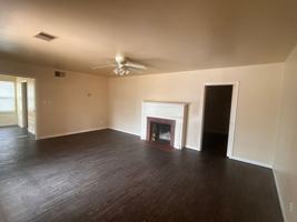featured image of 1920 N 11th Ave