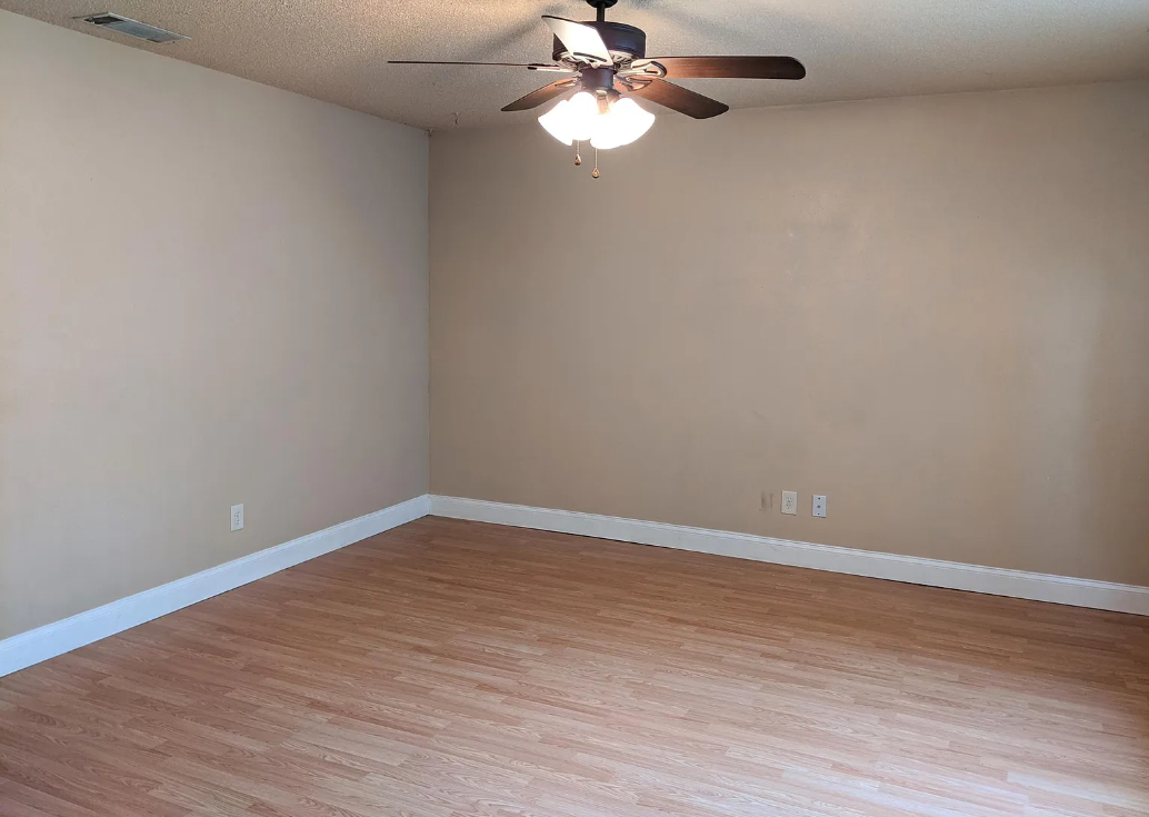 345 W Encore Dr #1 - Photo 2 of 14