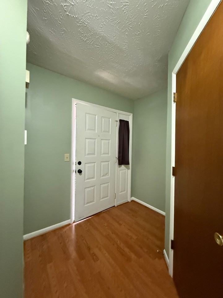6792 #1 - Photo 3 of 23
