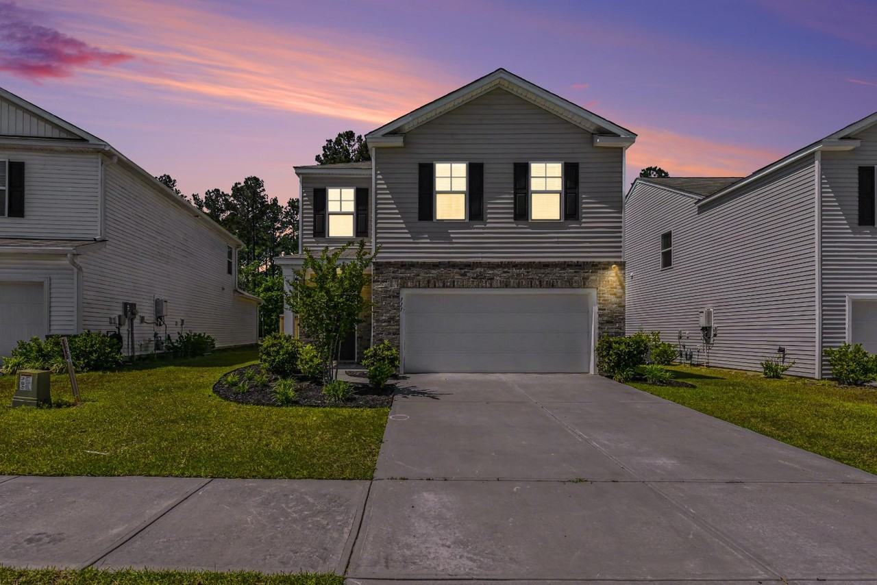 111 Blossom Wood Ln - Photo 2 of 12