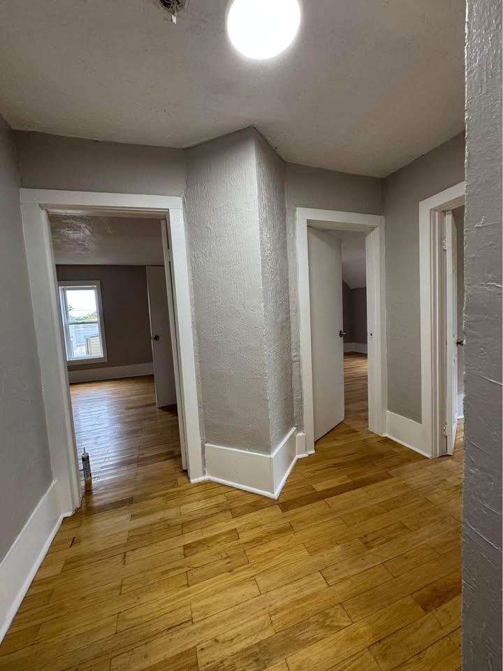 1210 Marion Ave Sw - Photo 4 of 18