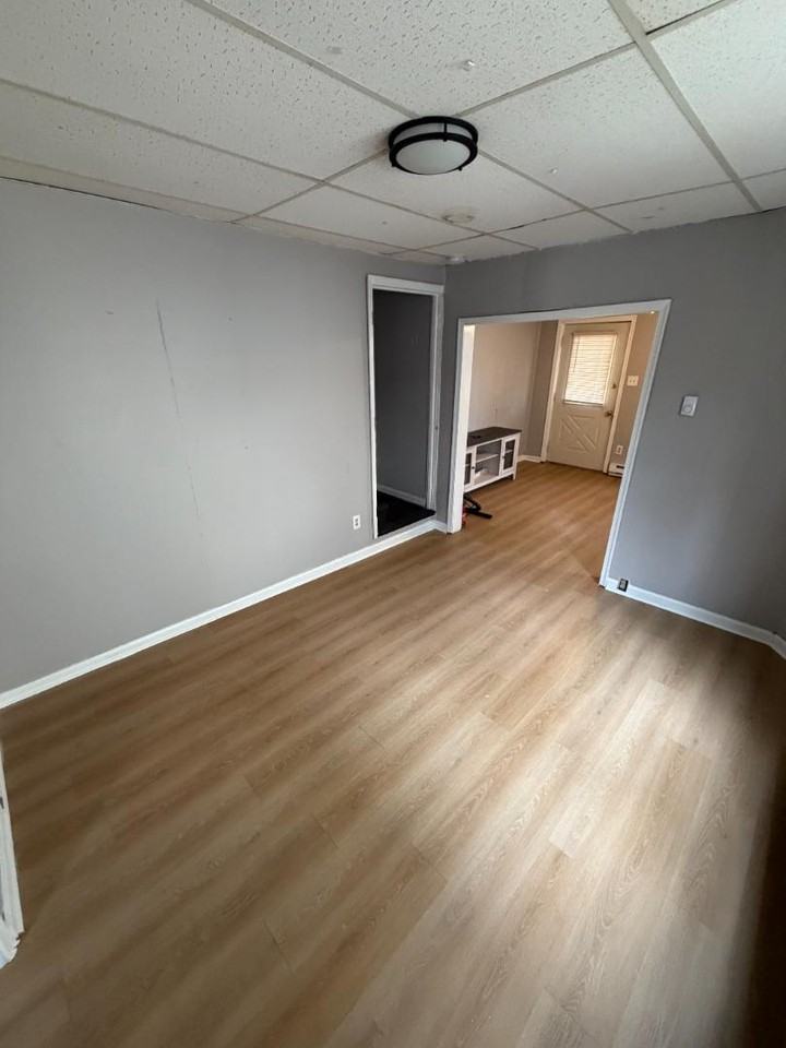 52 Millville Rd - Photo 3 of 10
