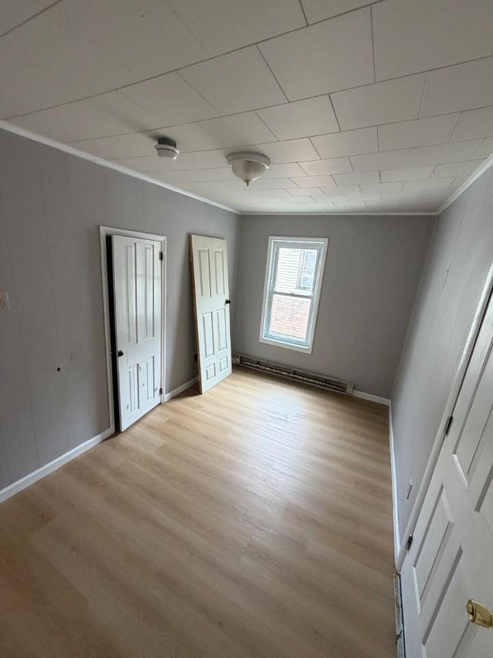 52 Millville Rd - Photo 7 of 10
