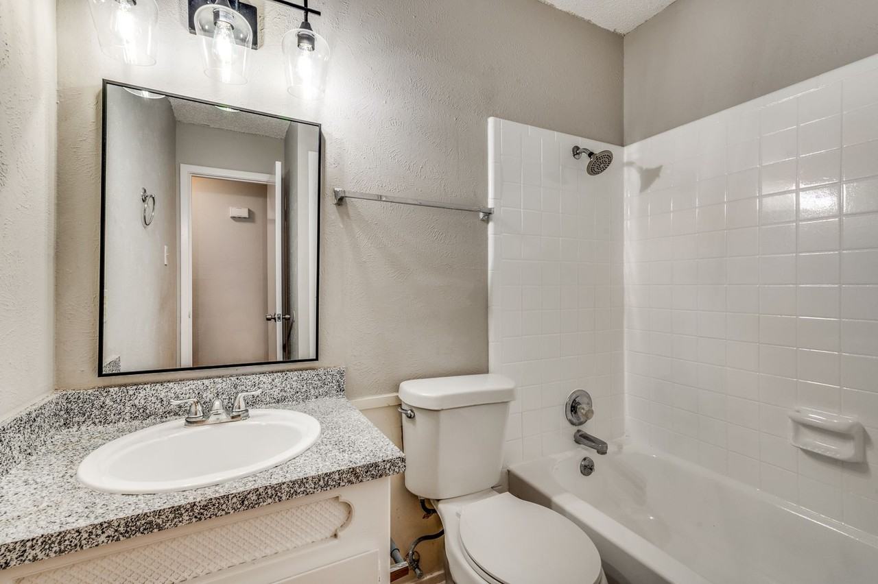 8838 Hidden Hill Dr - Photo 5 of 12