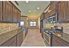 3216 Nw 188th Ter - Photo 5 of 30