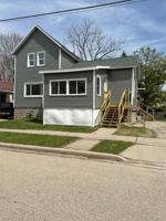 featured image of 810 4th St