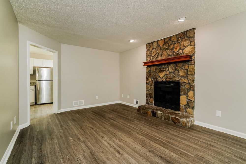 3133 Glen Hollow Dr - Photo 6 of 18