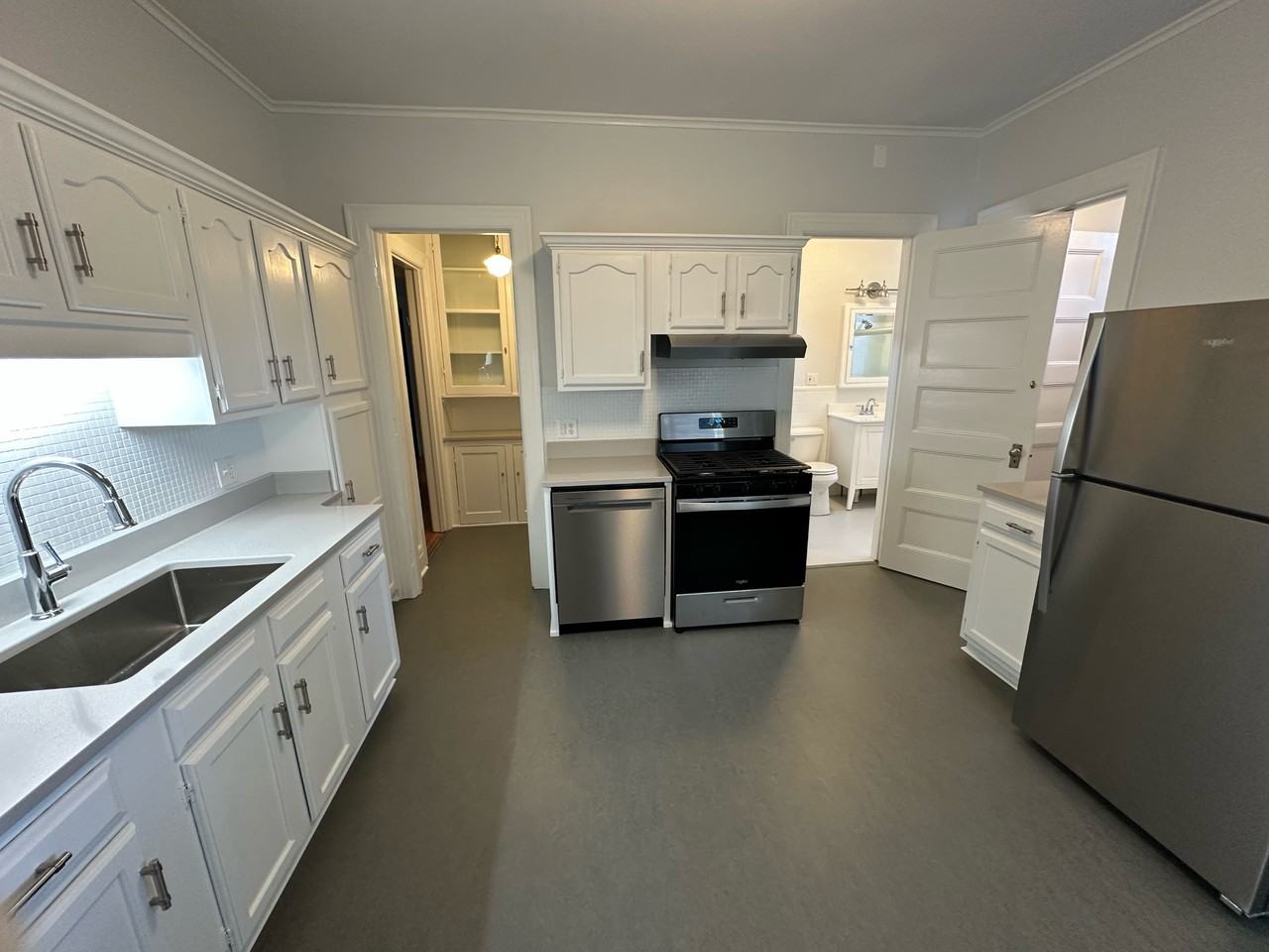 15 15 Vick Park A #1 - Photo 6 of 21