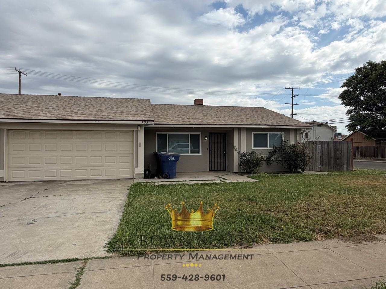703 Mariposa Ave #703 - Photo 2 of 8