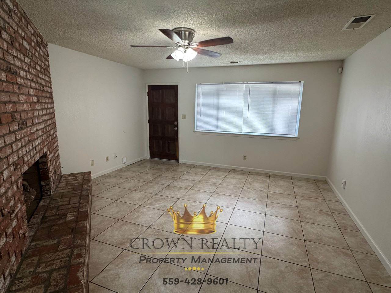 703 Mariposa Ave #703 - Photo 3 of 8