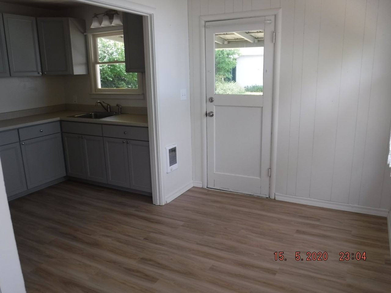 910 King St - Photo 5 of 10