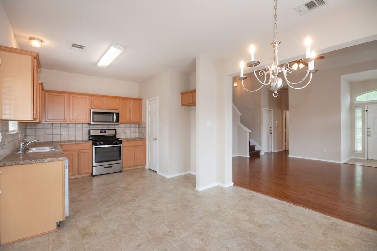516 Sweet Leaf Ln - Photo 6 of 19