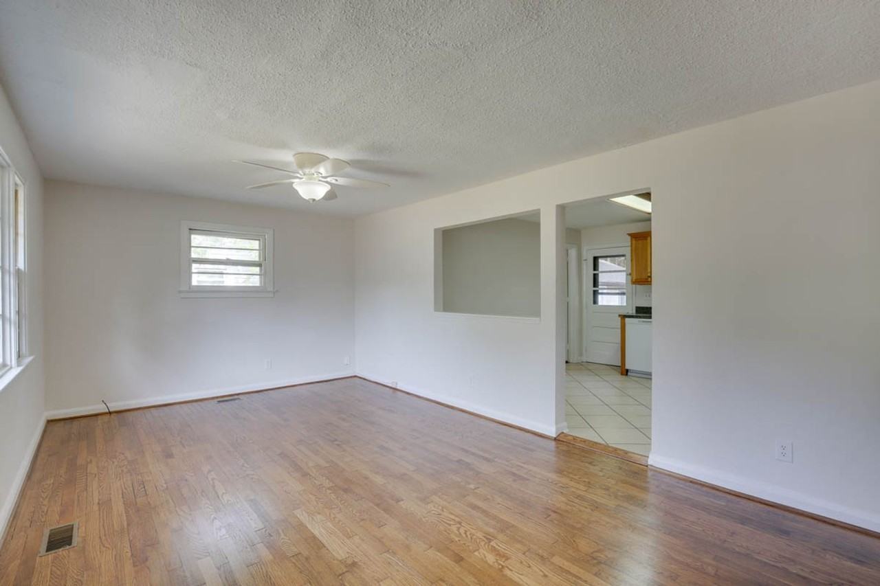 106 Woodhaven Rd - Photo 6 of 32