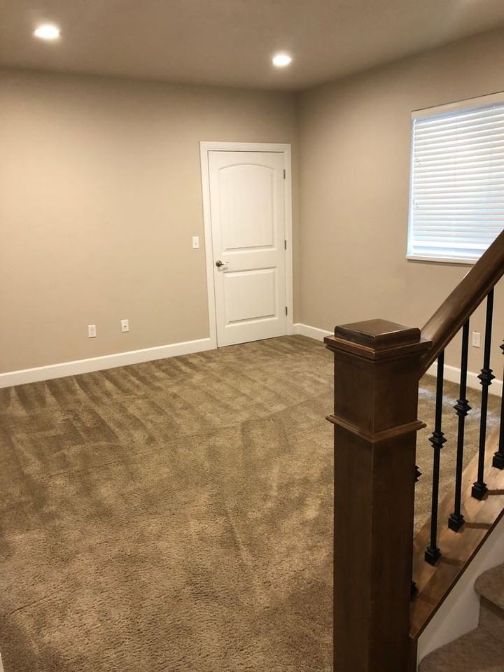 1006 N 1030 W - Photo 4 of 35