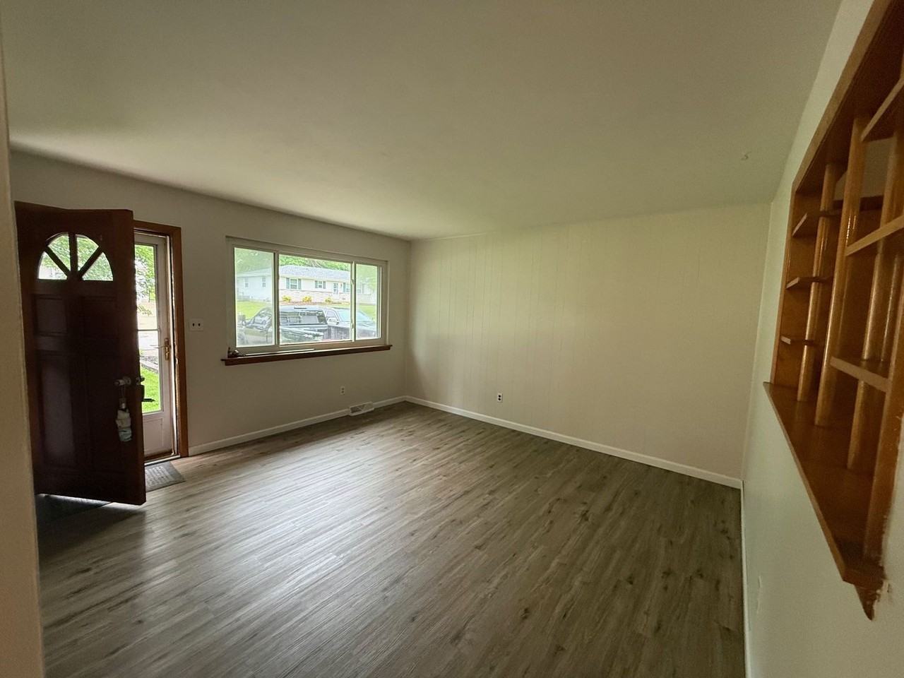 652 Idaho Dr - Photo 4 of 17