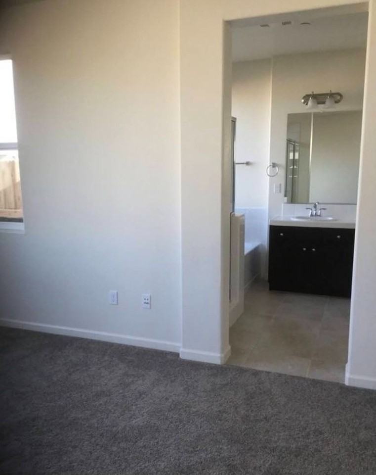 4357 Revelle Dr - Photo 6 of 10