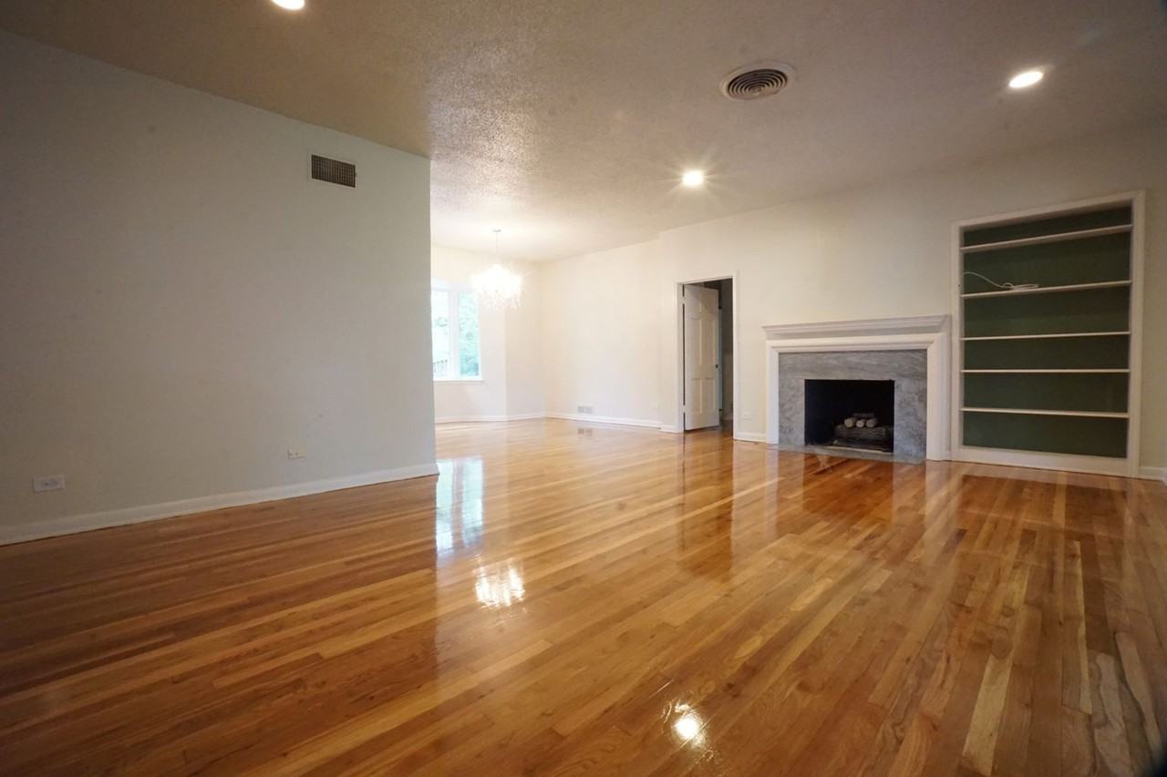 149 Downing Dr - Photo 4 of 37