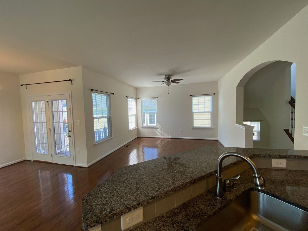 1956 Delila Dr - Photo 4 of 14