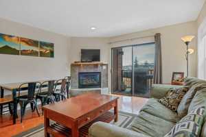 featured image of 410D Bayview Dr