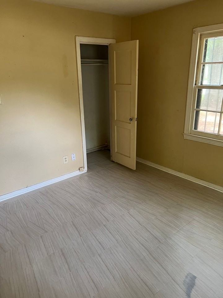 5218 Fairfax Ave - Photo 6 of 8