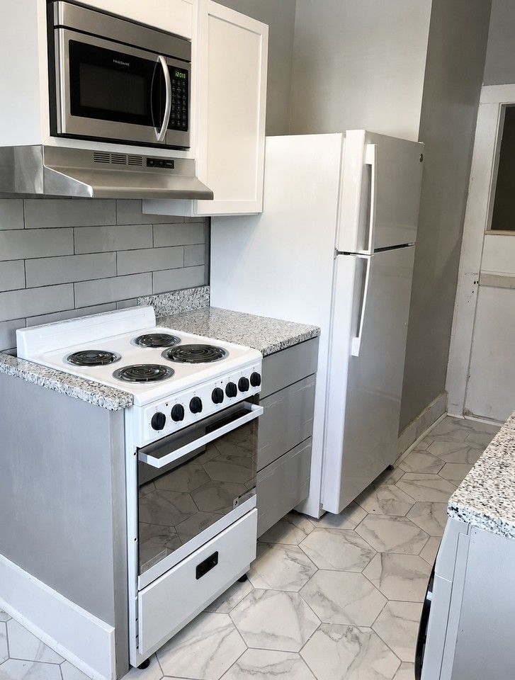 1213 Habersham St #1213 - Photo 2 of 11