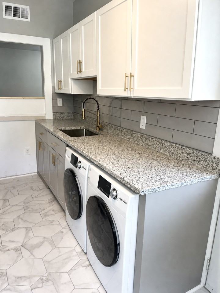1213 Habersham St #1213 - Photo 3 of 11