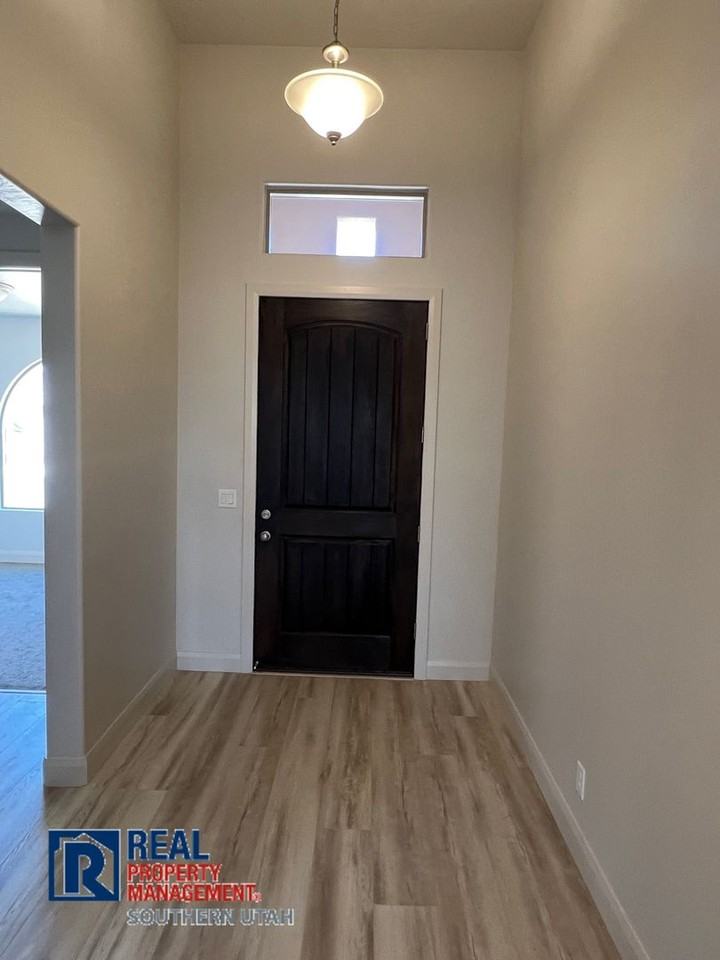 31 W Camino Oso Dr - Photo 3 of 20