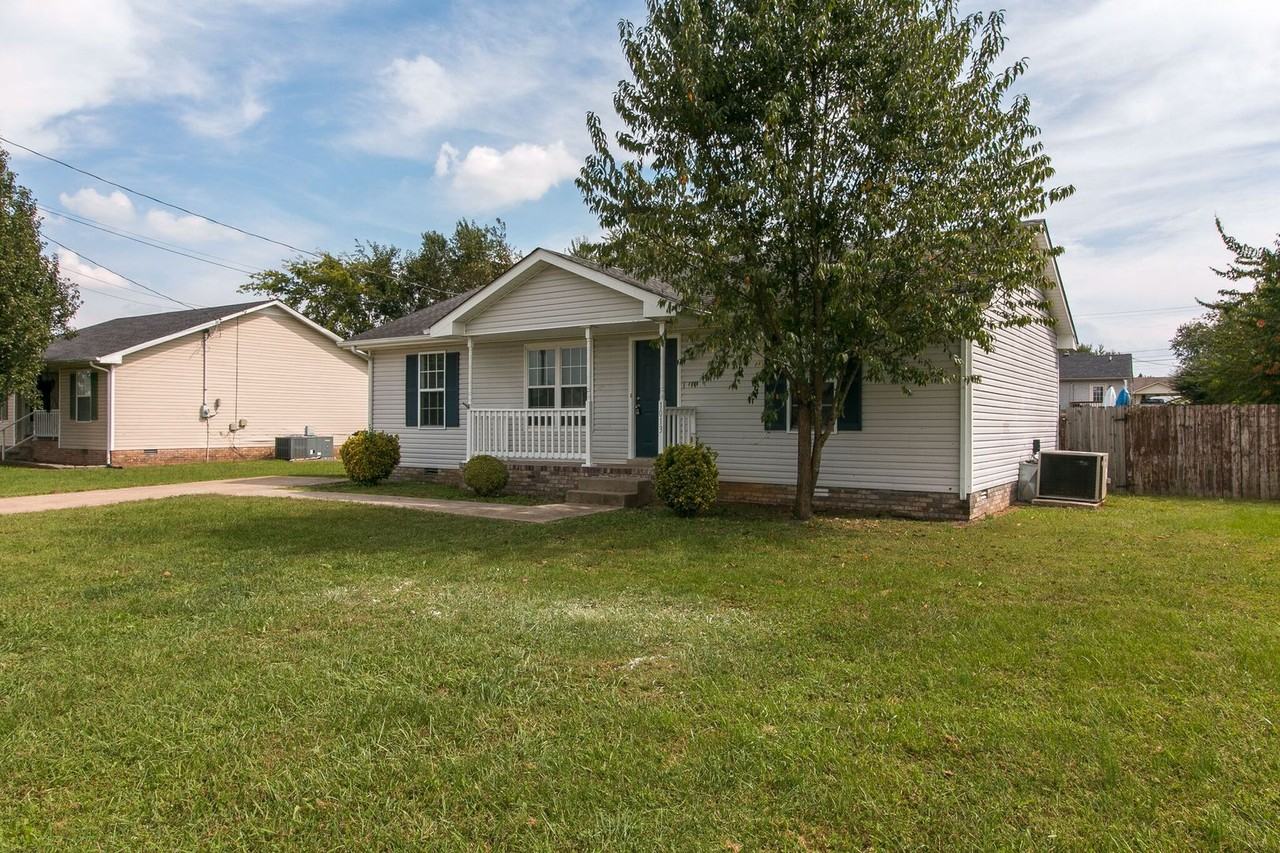 1013 Bush Ave - Photo 3 of 28