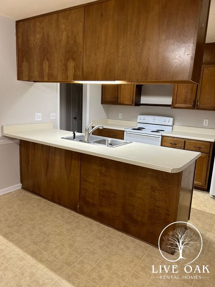 1113 Ash Street Ext #A - Photo 4 of 12