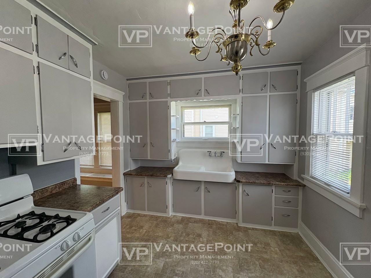 330 S Quincy St #1 - Photo 3 of 17