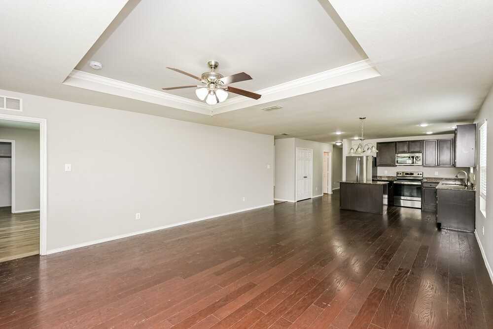 10009 Calcite Dr - Photo 4 of 16