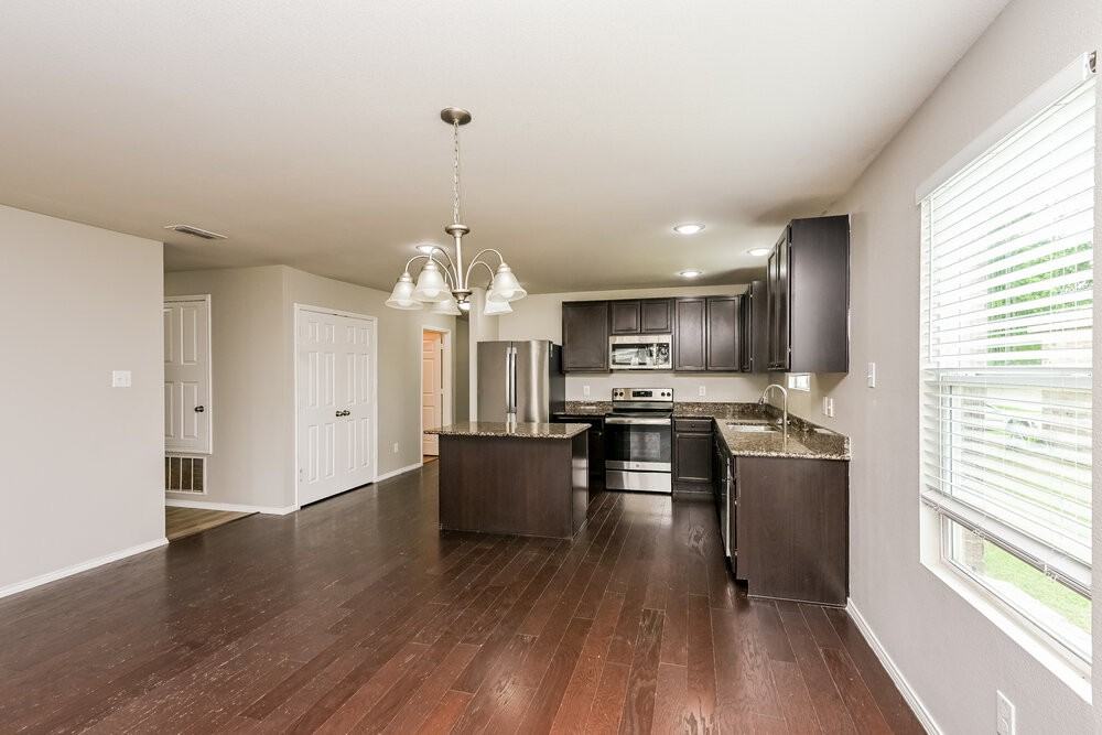 10009 Calcite Dr - Photo 6 of 16