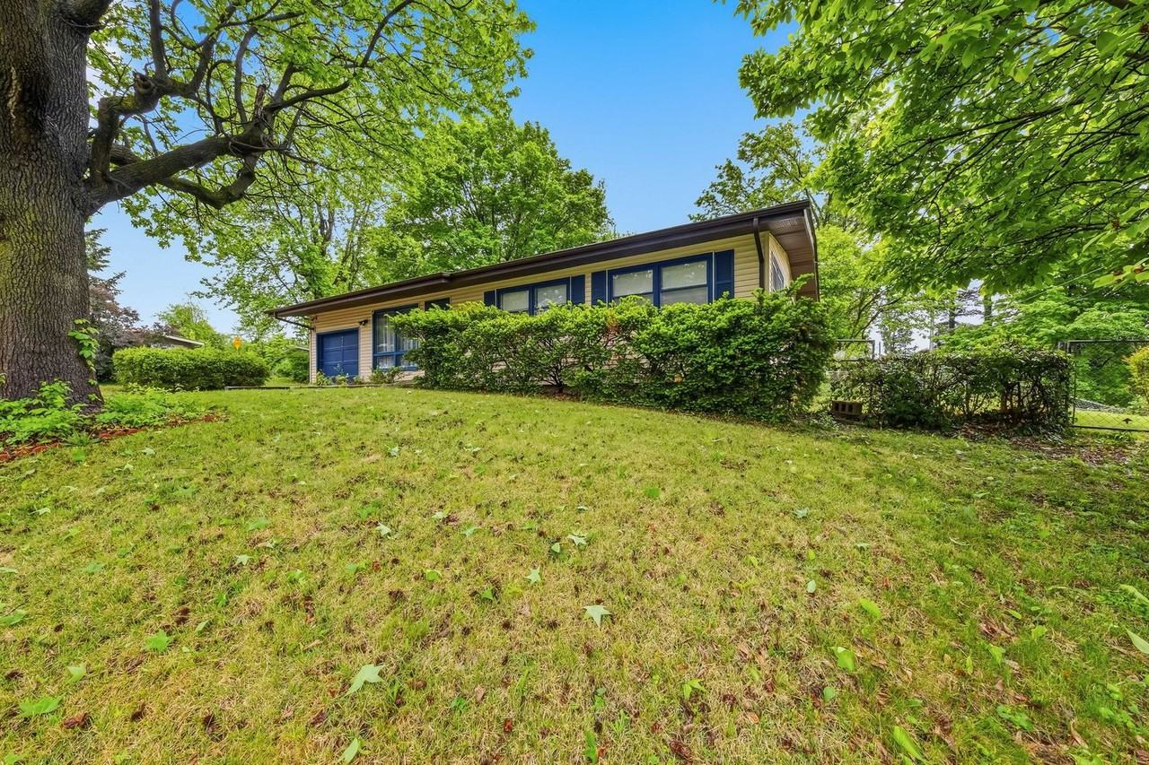 3034 Forge Dr - Photo 4 of 50
