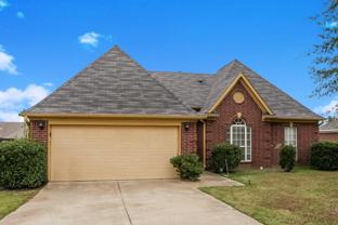 4088 Carroll Dr W - Photo 1 of 1