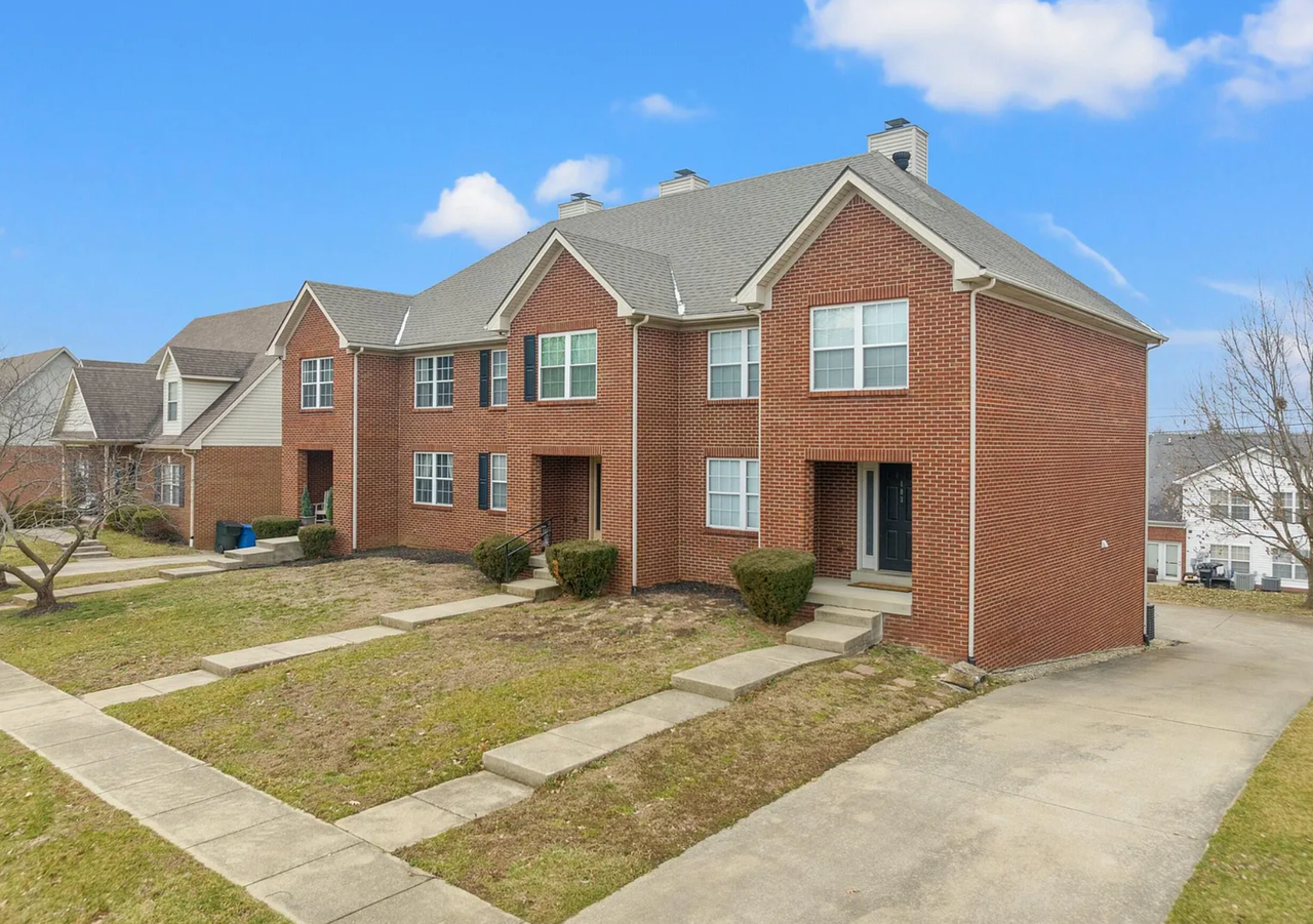 1077 Duval St