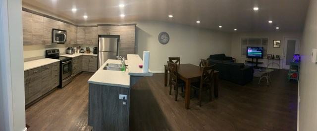 4321 49 Avenue - North #102 - Photo 3 of 11