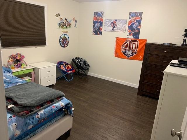 4321 49 Avenue - North #102 - Photo 5 of 11