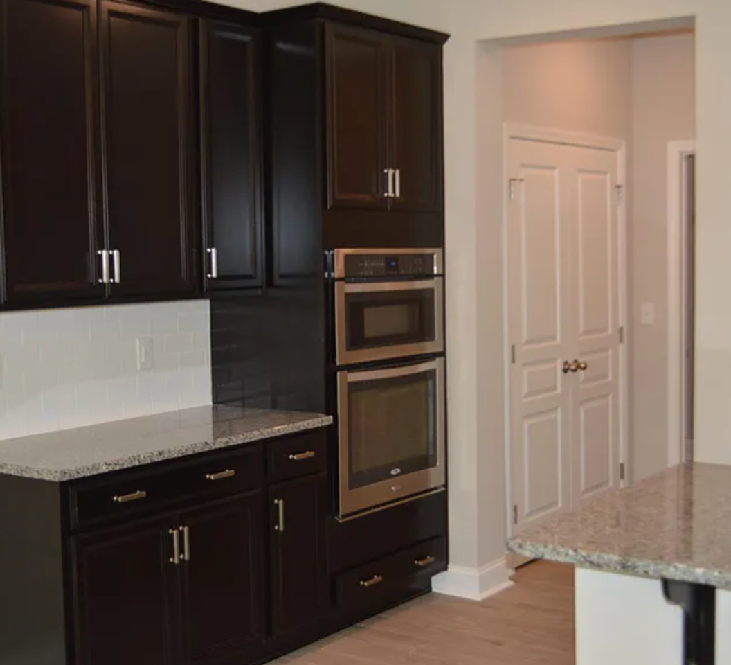 517 517 Buhrstone Dr - Photo 3 of 9