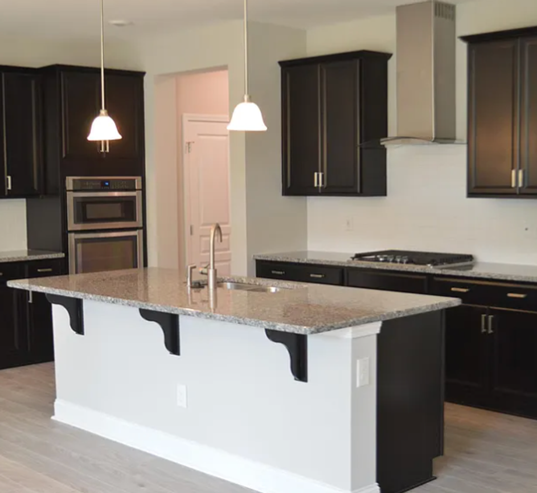 517 517 Buhrstone Dr - Photo 4 of 9