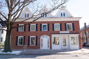 featured image of 203 Nassau St