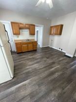 934-936 W 5th St - Photo 1 of 1