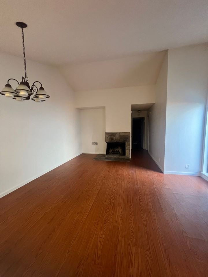 7223 Winterwillow Ct - Photo 3 of 9