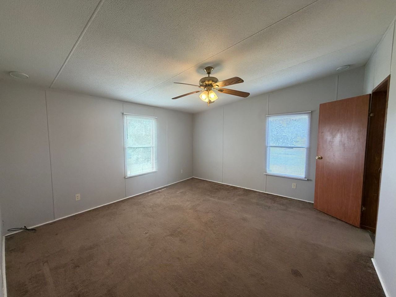 6439 Spring Place Rd Se - Photo 6 of 10