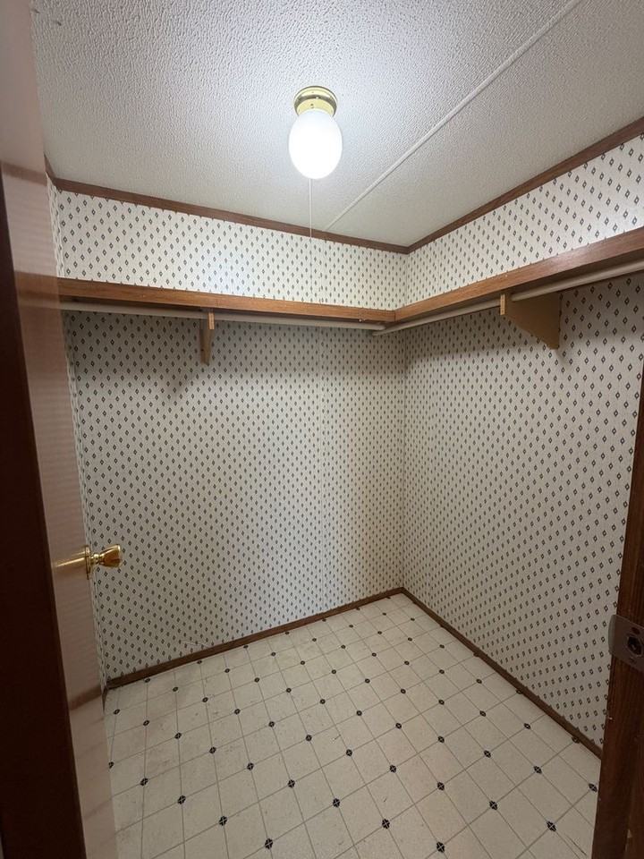 6439 Spring Place Rd Se - Photo 7 of 10