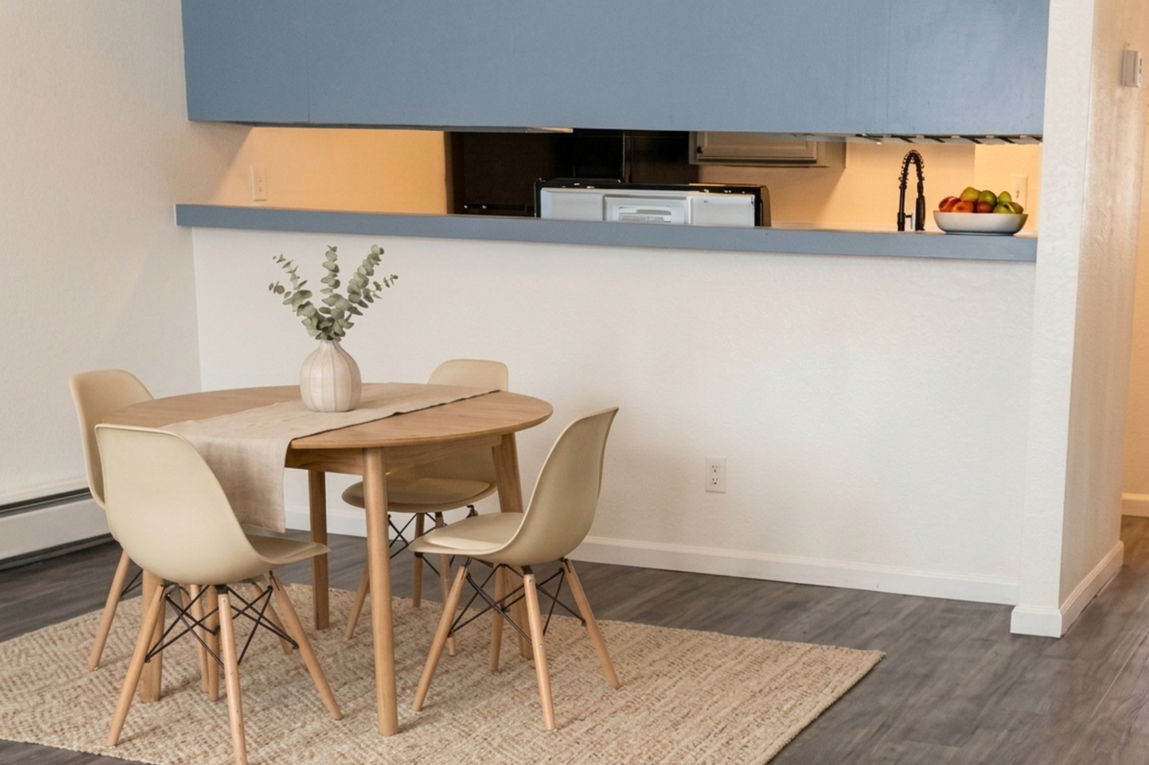 Silver Valley Apartments - Photo 4 of 8