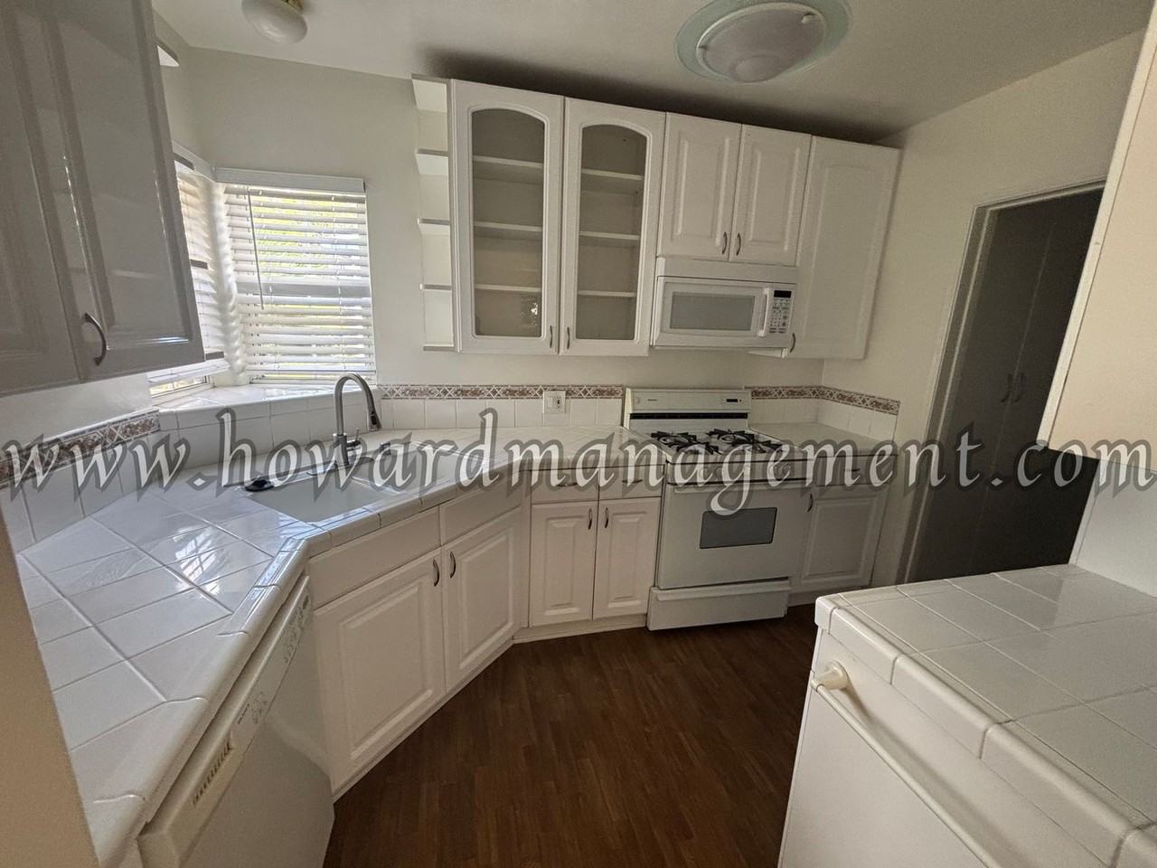 1658 S Centinela Ave - Photo 5 of 13