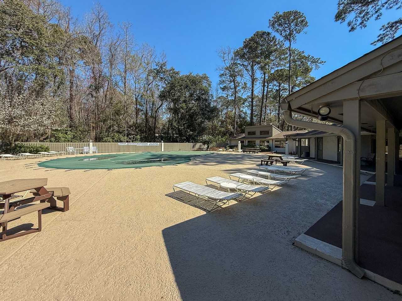 96 Mathews Dr #223 - Photo 2 of 6