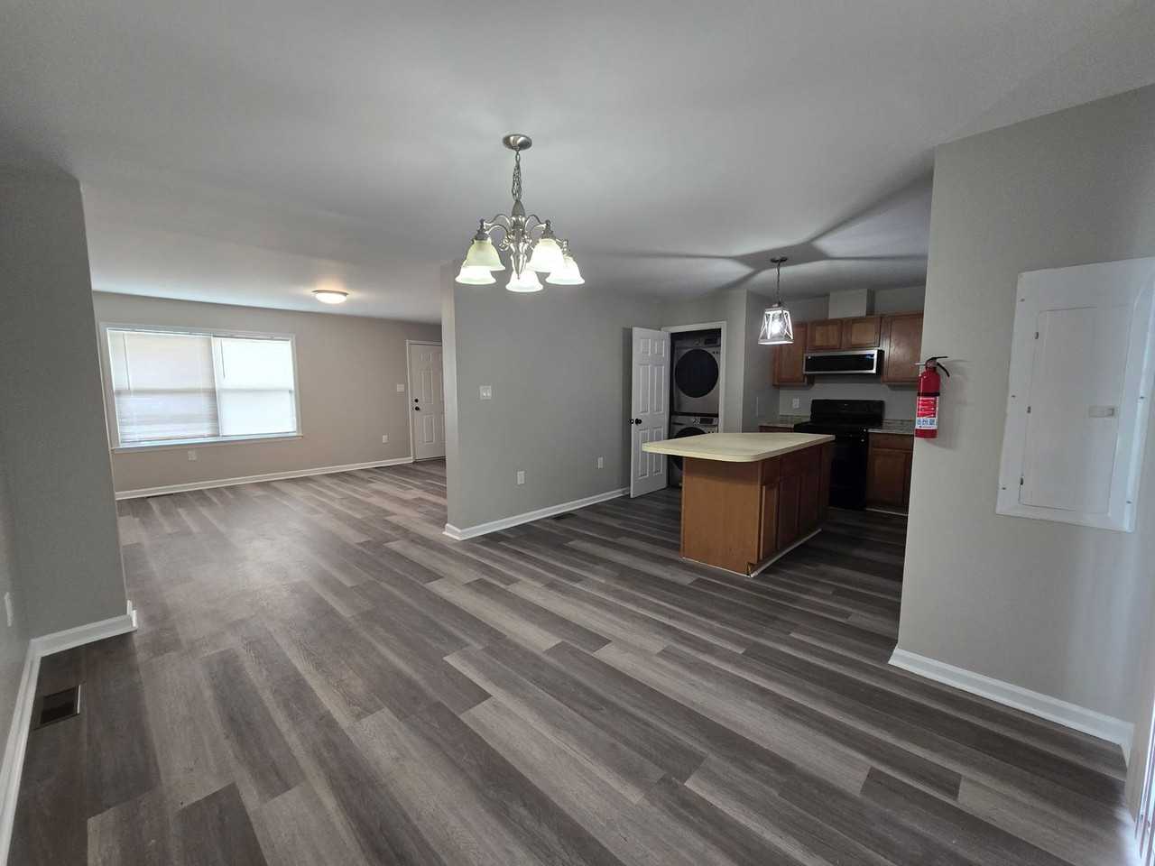 1216 Superior Pointe Pl - Photo 4 of 22