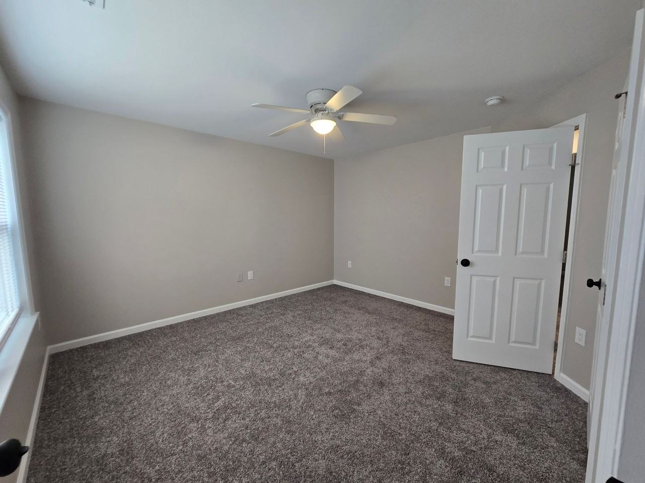 1216 Superior Pointe Pl - Photo 7 of 22